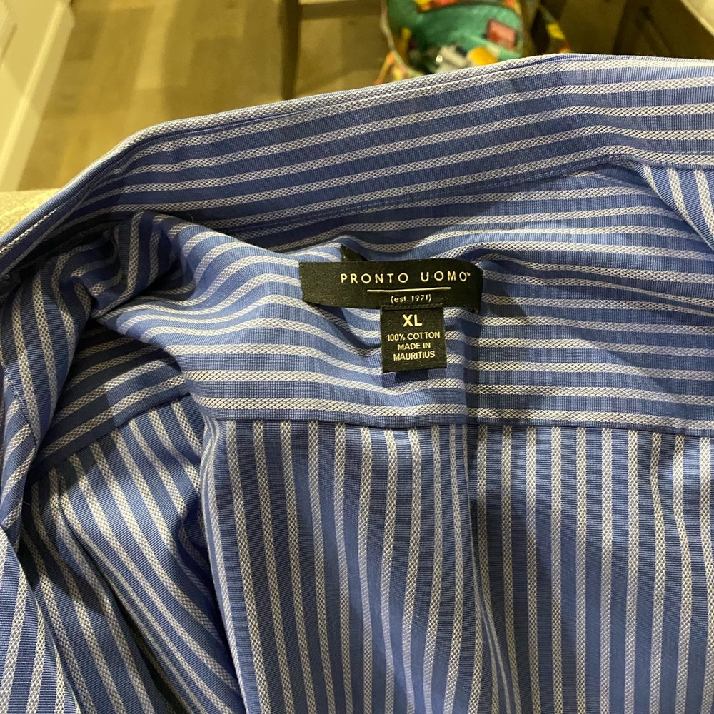Pronto Uomo XL Mens Blue Dress Shirt - Picture 2 of 3
